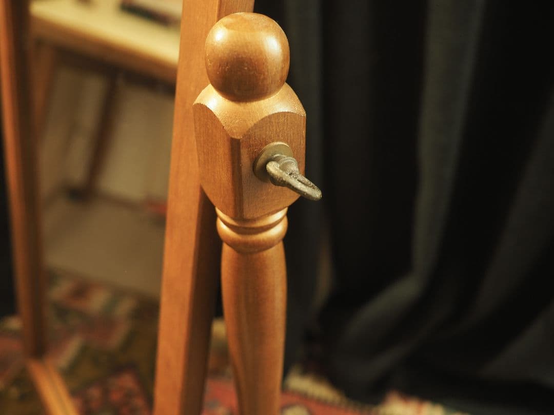 【値引中】ヴィンテージスタンドミラー