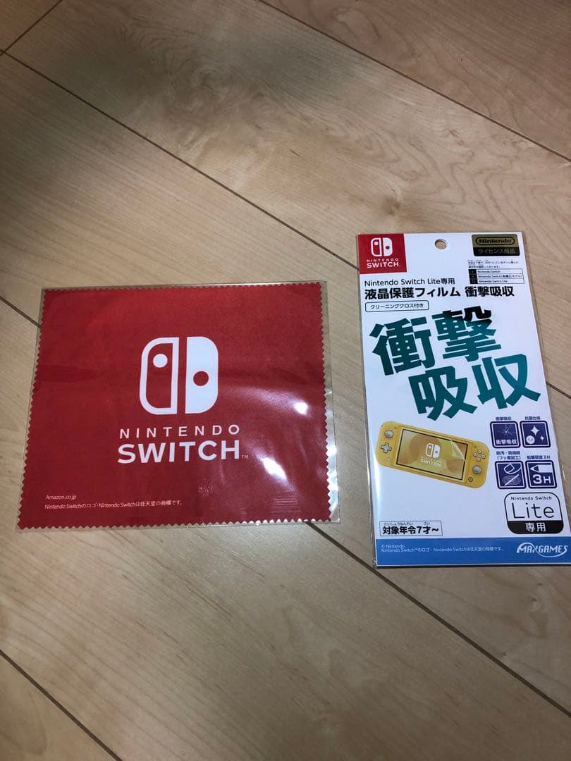 【新品未使用】Nintendo Switch Lite ピンク＋保護フィルム