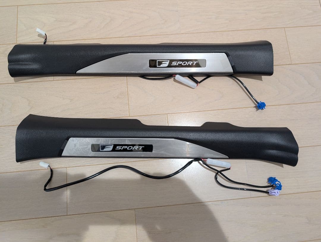 ま*し様 レクサスNX F SPORT スカッフプレートイルミネーション