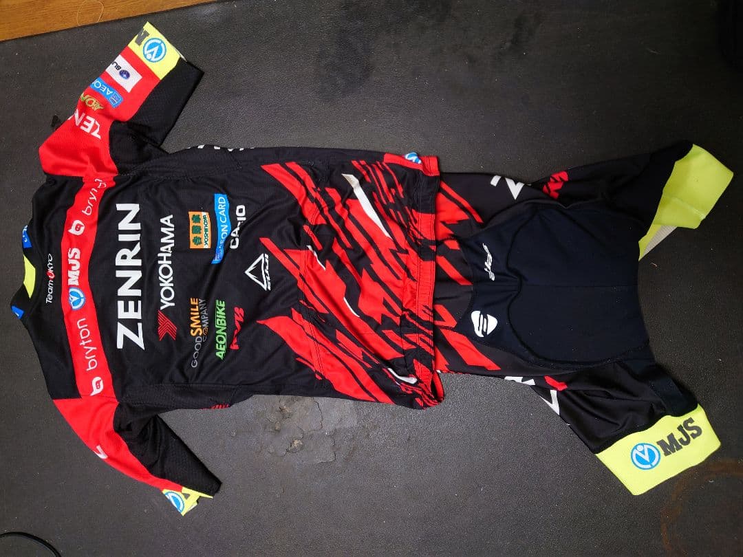 Team UKYO 選手ジャージ　上下Mサイズ ロードバイク