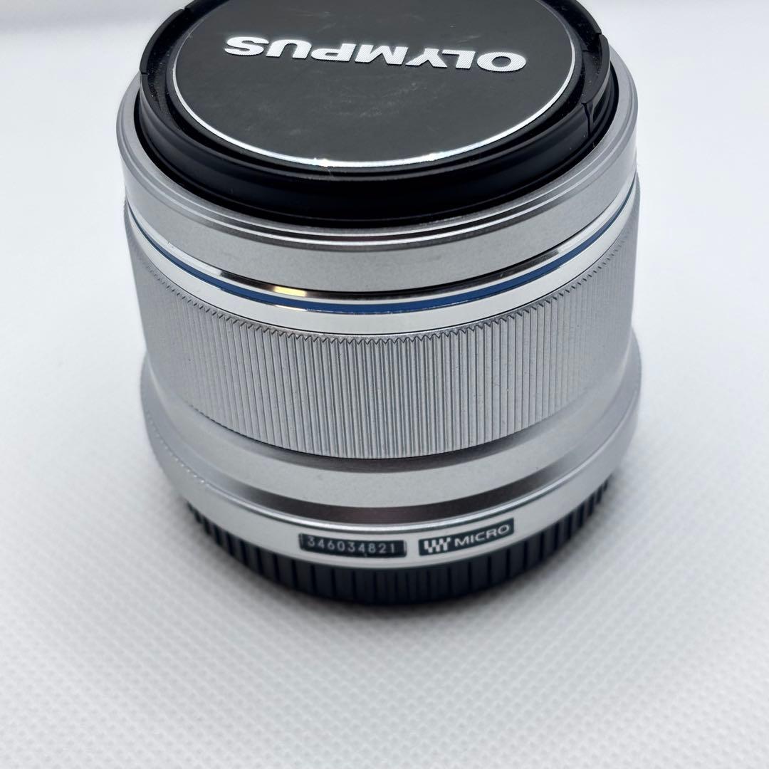 OLYMPUS M.ZUIKO DIGITAL 25mm f1.8　オリンパス