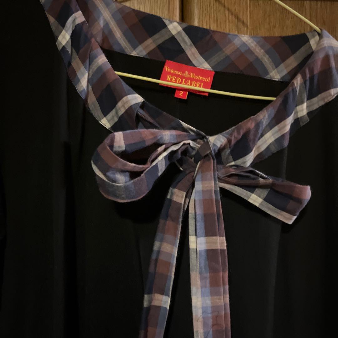 ヴィヴィアン　変形　リボン　トップス