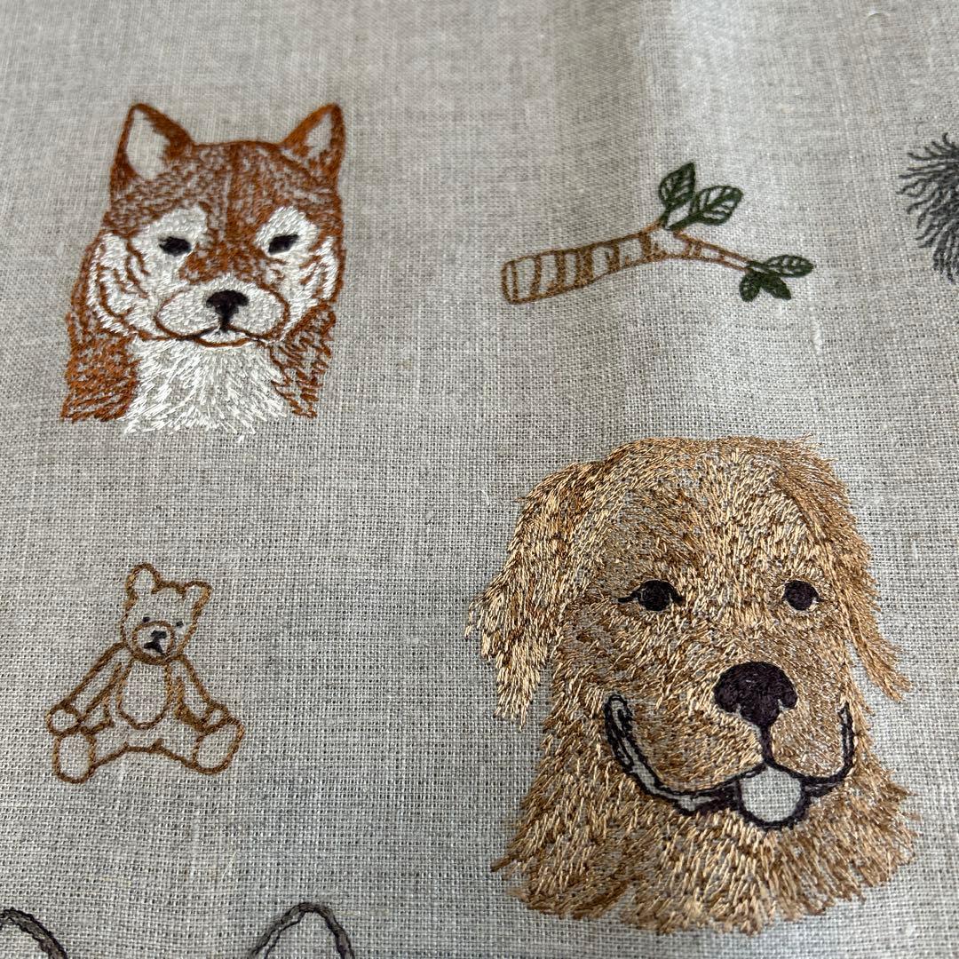 Coral&Tusk コーラル&タスク　犬のクッションカバー　新作　新品