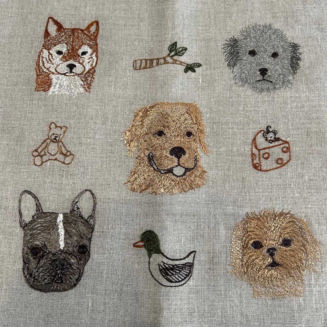 Coral&Tusk コーラル&タスク　犬のクッションカバー　新作　新品