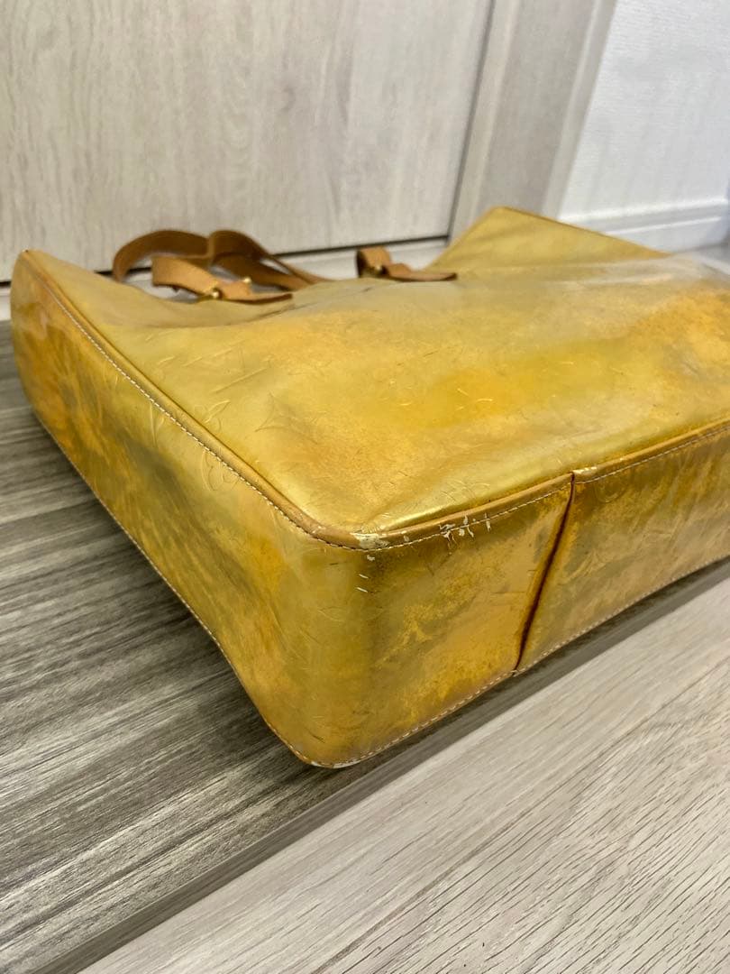 ルイヴィトン　トートバッグ　モノグラム　ヴェルニ　コロンバス　M91047