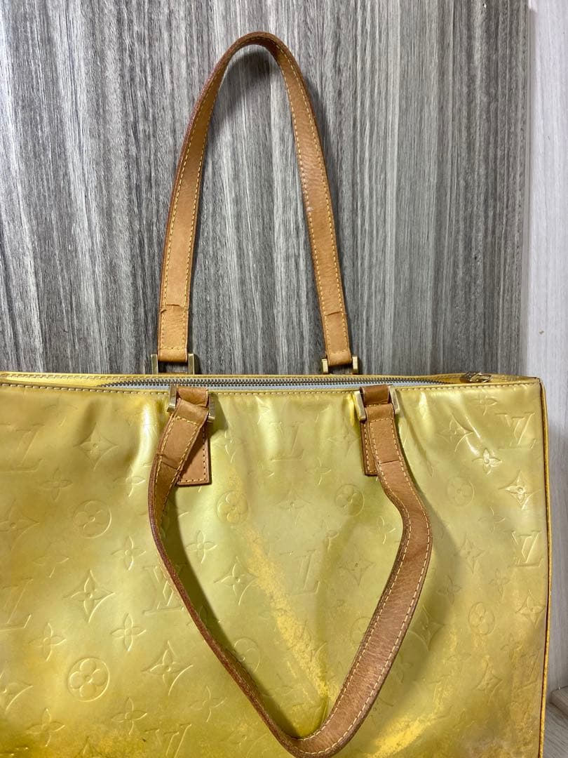 ルイヴィトン　トートバッグ　モノグラム　ヴェルニ　コロンバス　M91047