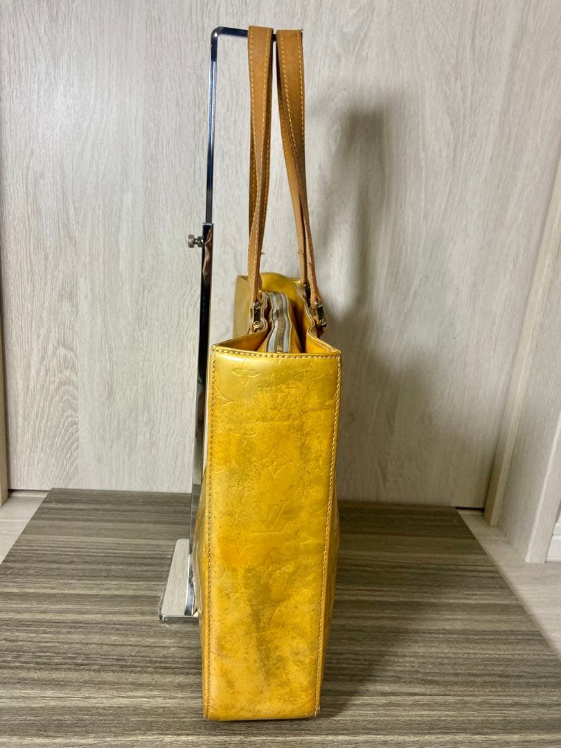 ルイヴィトン　トートバッグ　モノグラム　ヴェルニ　コロンバス　M91047