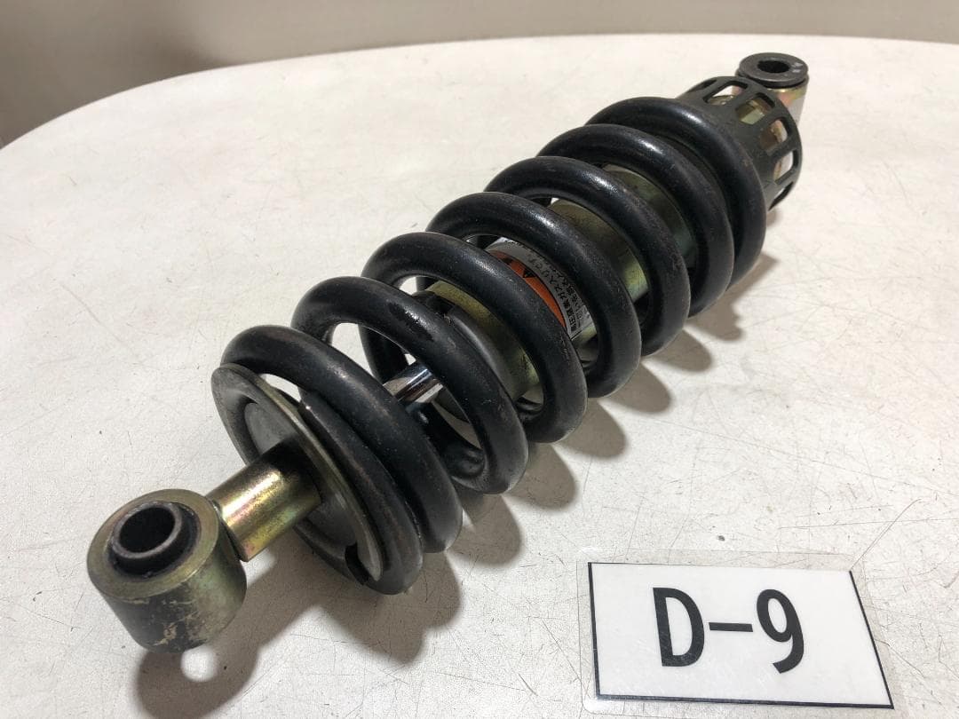 D9　ドラッグスター400クラシック　純正サスペンション