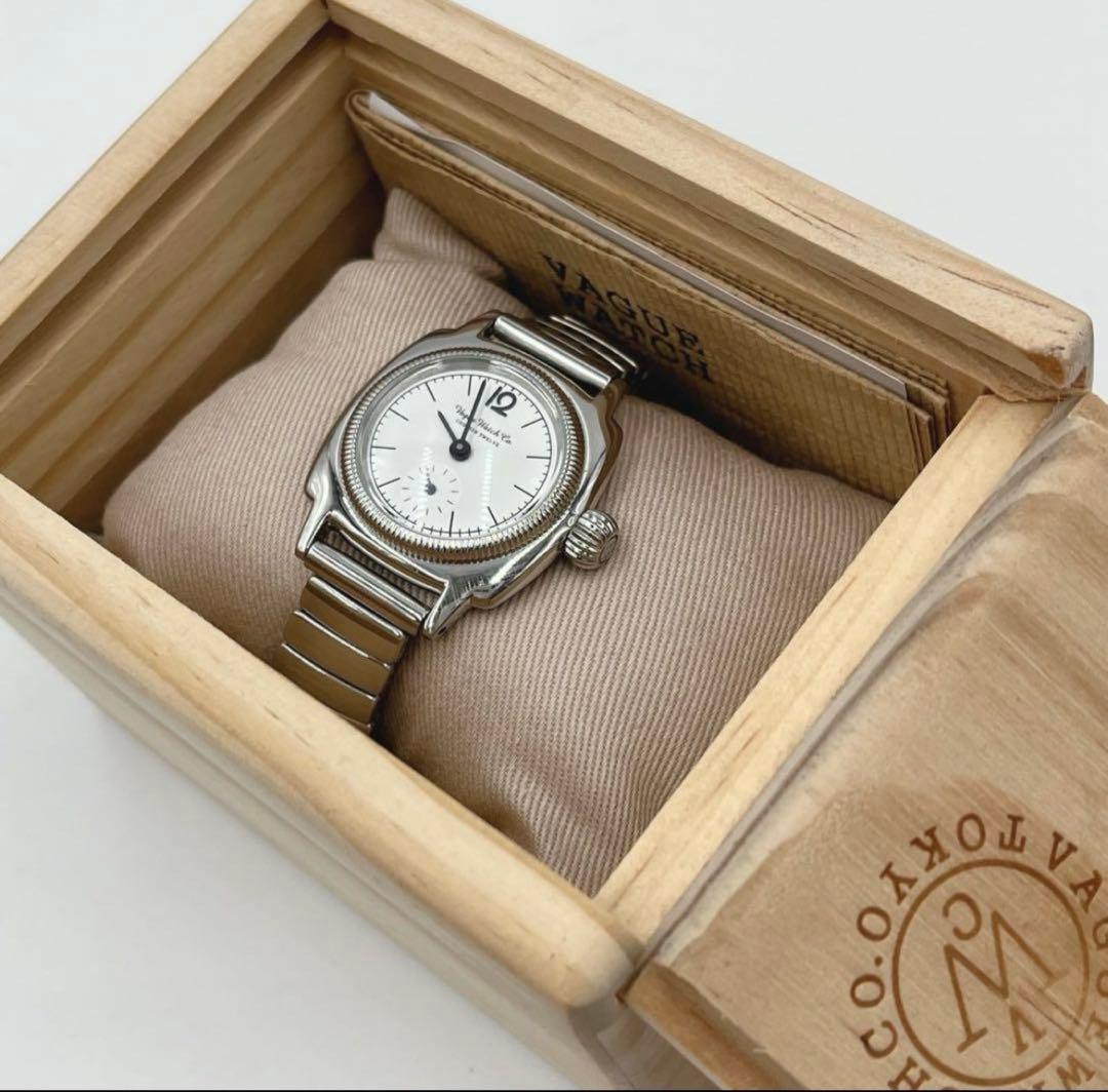 vague watch .co ヴォーグウォッチコー 腕時計 シルバー　電池切れ
