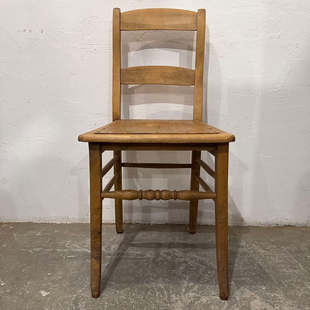 unanaヴィンテージ　ダイニングチェア　カフェチェア　4