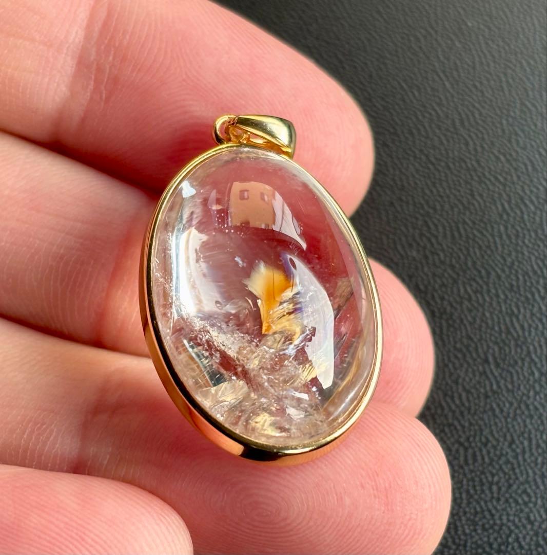 ひろリン　永遠の愛を願う水晶の究極形態　虹のマスターウラルレムリアン