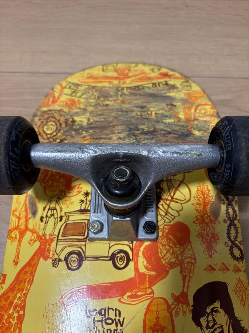 KROOKED スケートボード イラスト入り