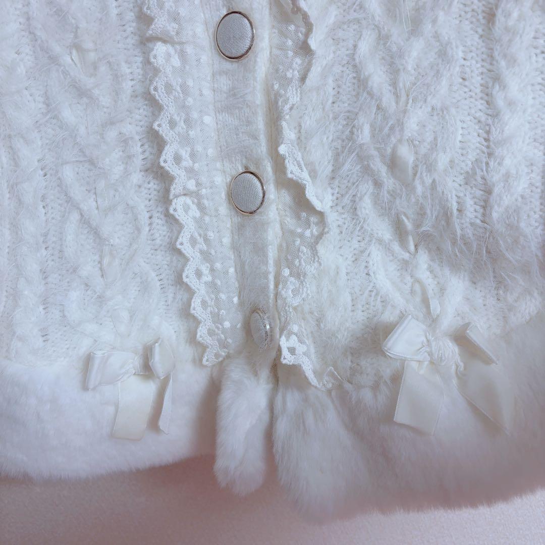 リズリサ ポンポン付きポンチョ