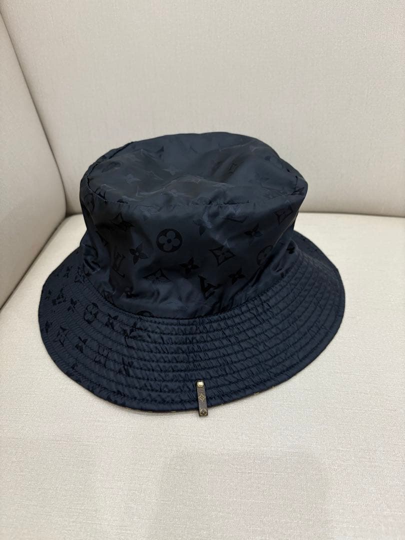 Louis Vuitton バケットハット ブラック×モノグラム柄