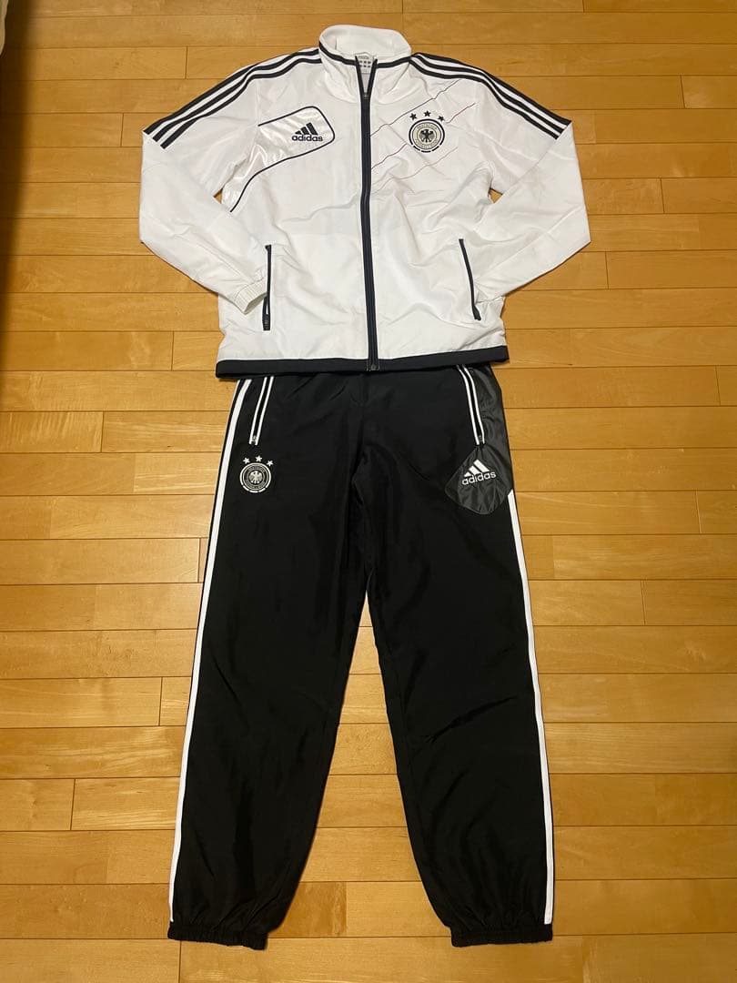 adidas ドイツ代表 ジャージ　(年末最終処分)