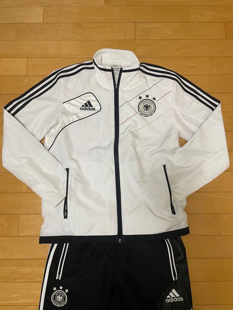 adidas ドイツ代表 ジャージ　(年末最終処分)