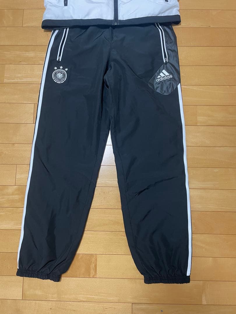 adidas ドイツ代表 ジャージ　(年末最終処分)