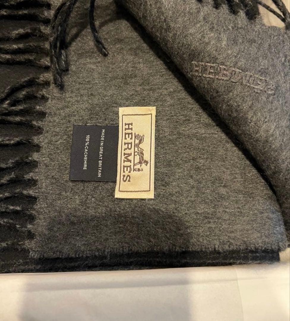 最終値下げ新品未使用　エルメス　カシミヤマフラー 《レクトヴェルソ》レシート付き