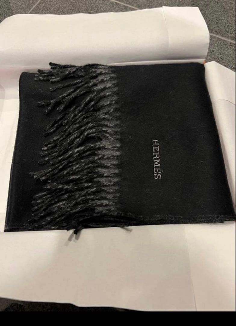 最終値下げ新品未使用　エルメス　カシミヤマフラー 《レクトヴェルソ》レシート付き