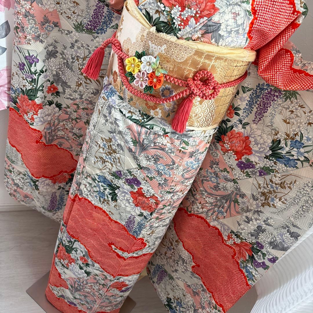 未使用に近い　正絹振袖フルセット　華やかな花柄　新品袋帯　オレンジ　成人式に