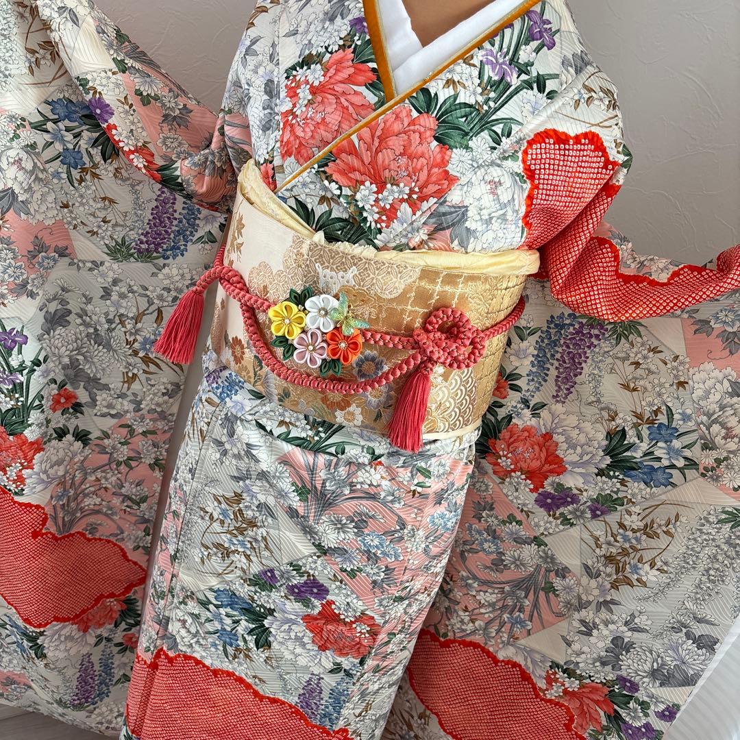 未使用に近い　正絹振袖フルセット　華やかな花柄　新品袋帯　オレンジ　成人式に