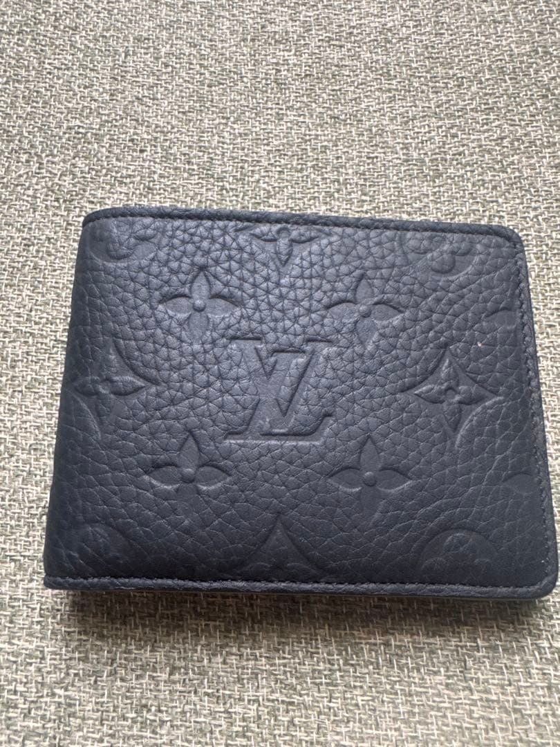 ルイ・ヴィトン モノグラムシャドウ ポルトフォイユ ミュルティプル