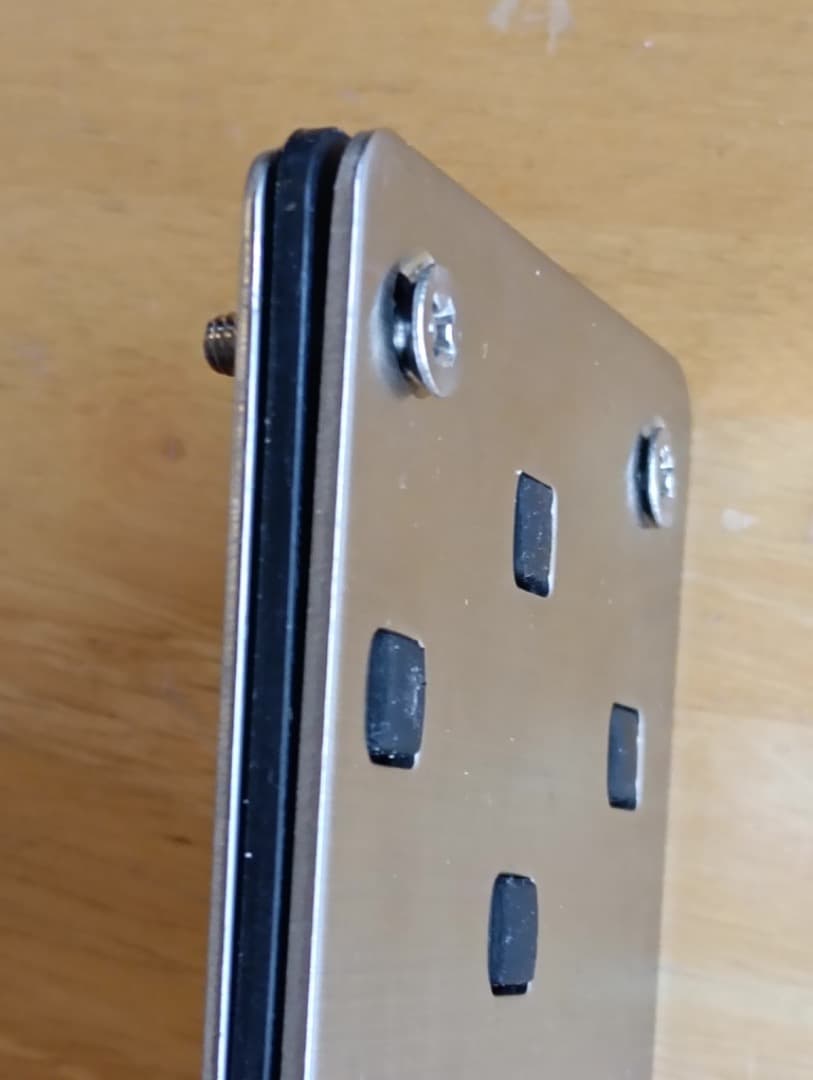 ルノー純正　フットレスト　中古品