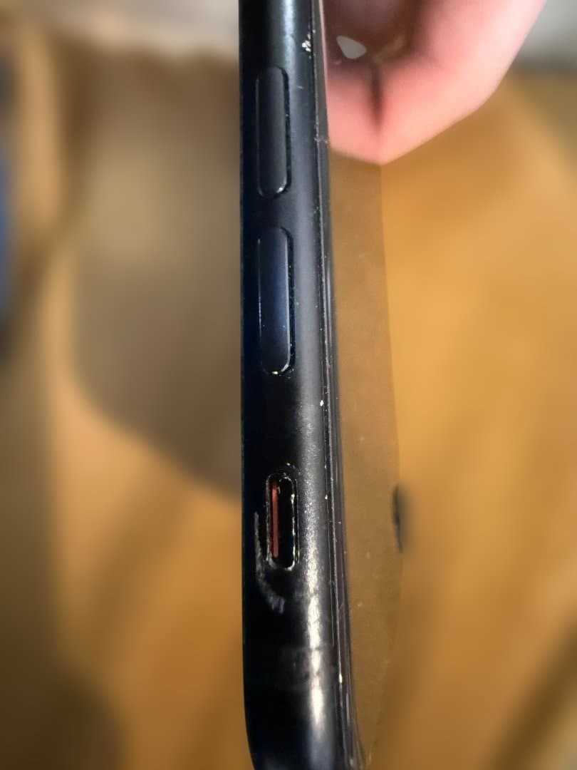 Apple SE第二世代 ブラック 本体