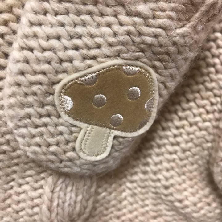 新品　フランシュリッペ　きのこワッペン　ケープ　ベージュ　ニットポンチョ