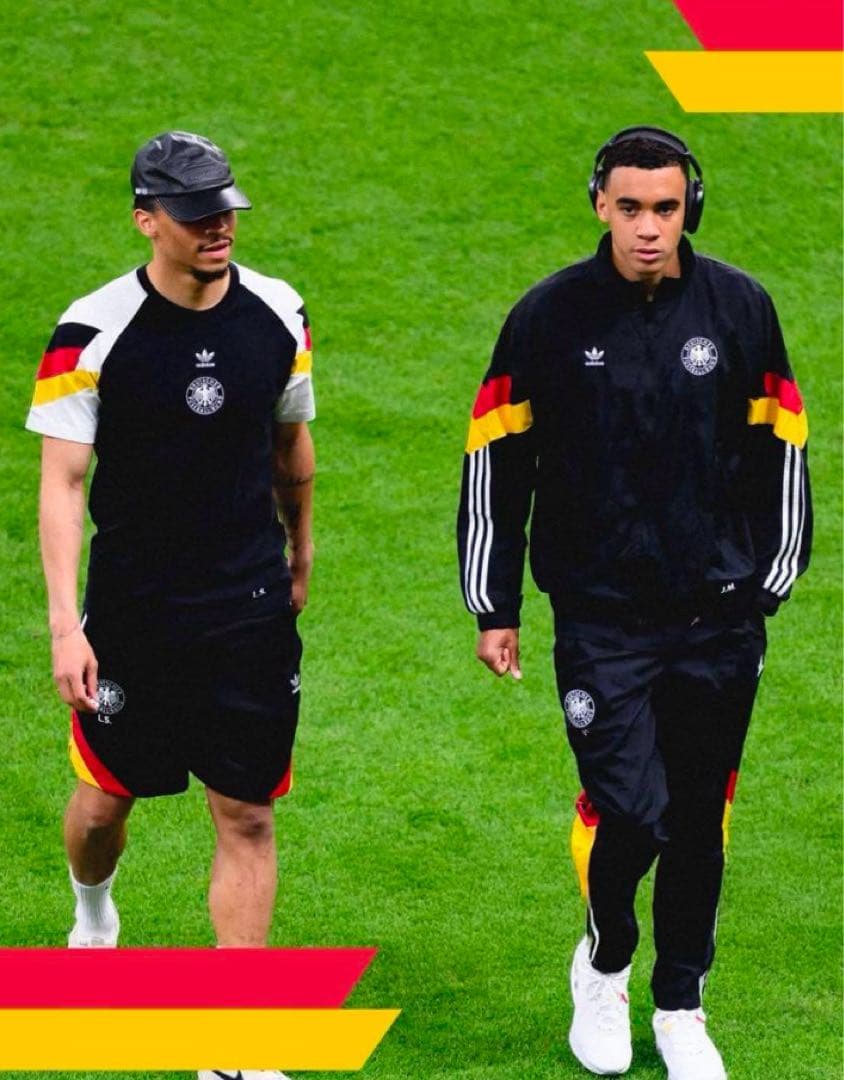 adidas ドイツ代表 トラックジャケット ナイロンジャケット Mサイズ