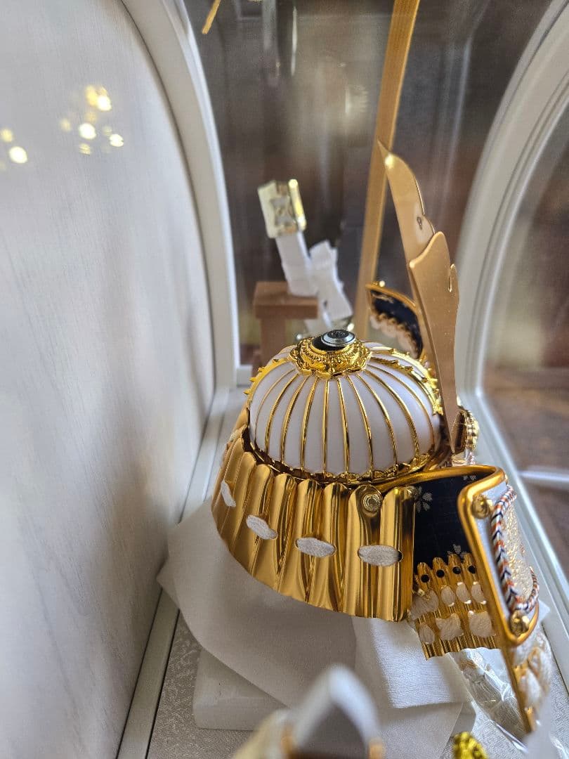 【展示品限り】五月人形　兜　鍬形　ケース飾り　※閉店セール　K40