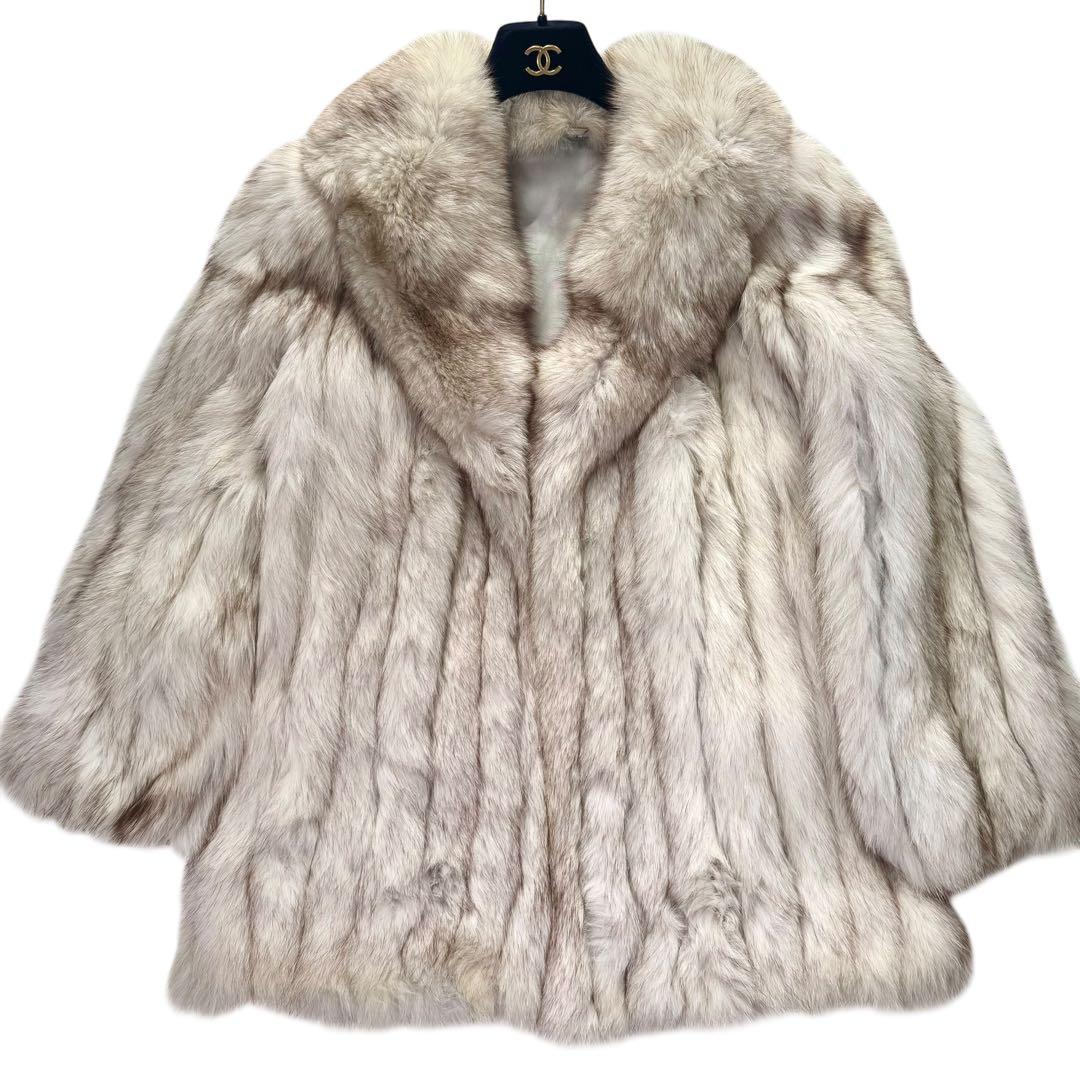 ボリューム◎ブルーフォックス　ファーコート　本毛皮　リアルファー　毛並み良好