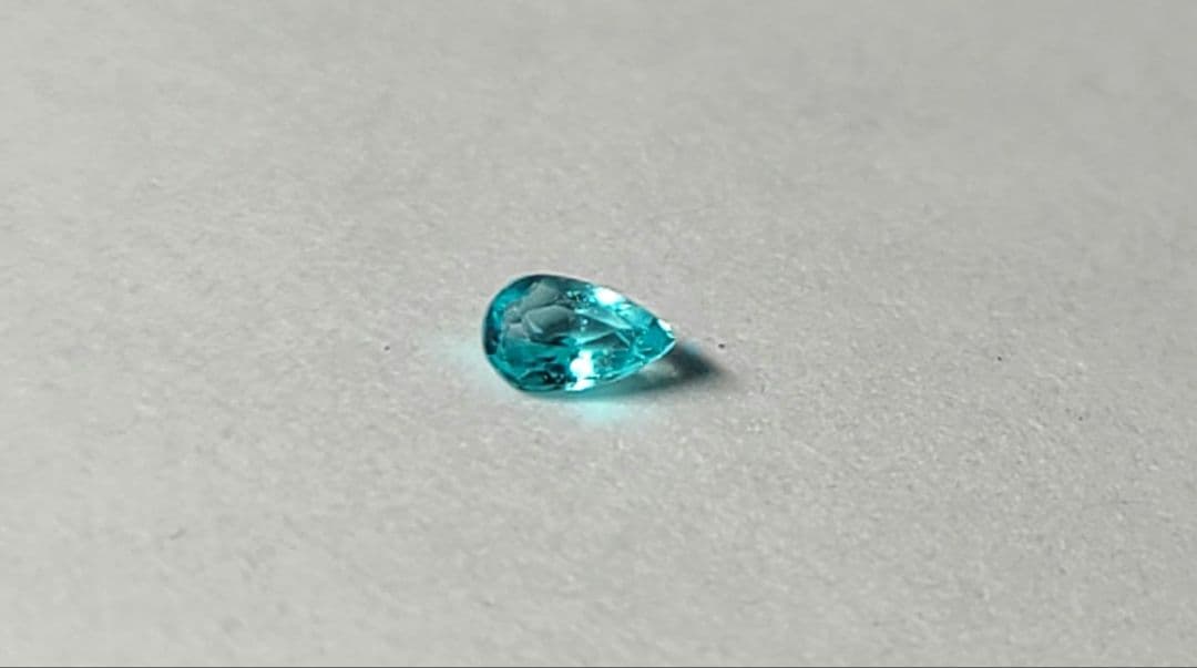 圧倒される程のネオン!!★ブラジルバターリャパライバトルマリン★オーダー受付中