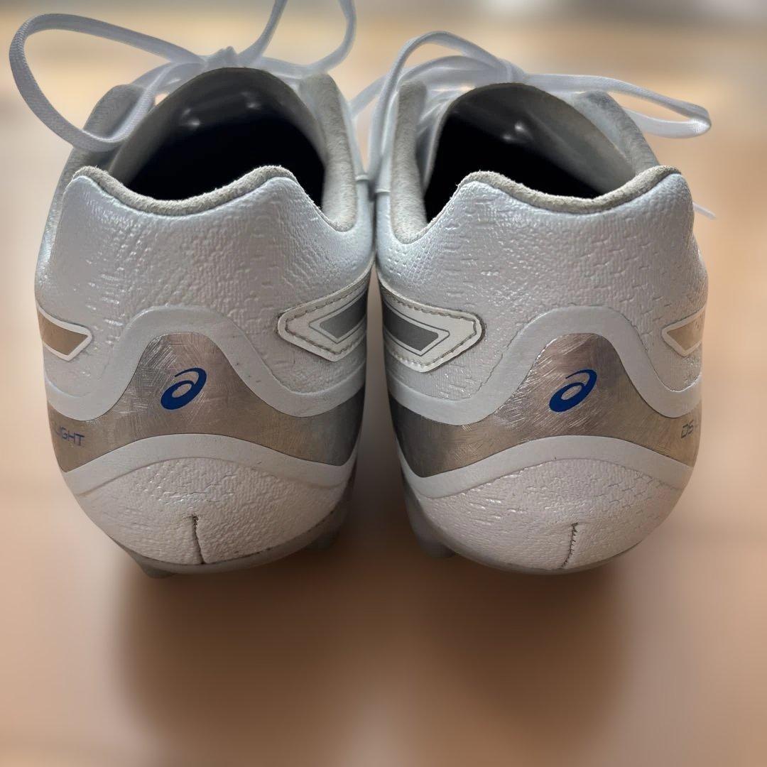 asics サッカースパイク 25.5cm 白 ディーエスライトアドバンス