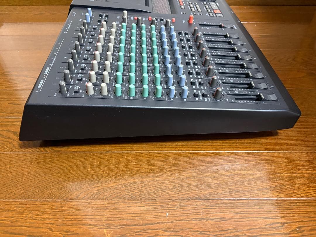 YAMAHA MD8 ８TR マルチトラックMDレコーダー 録音・再生できます。