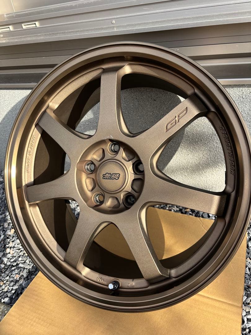 HONDA 無限ホイール　18インチ 4本セット(2本分のお値段です)