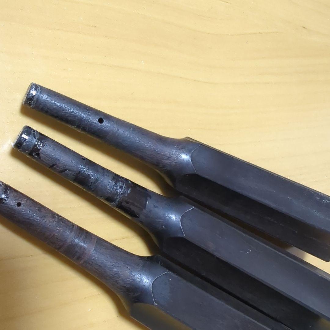 津軽三味線 黒檀の宇柄糸巻き