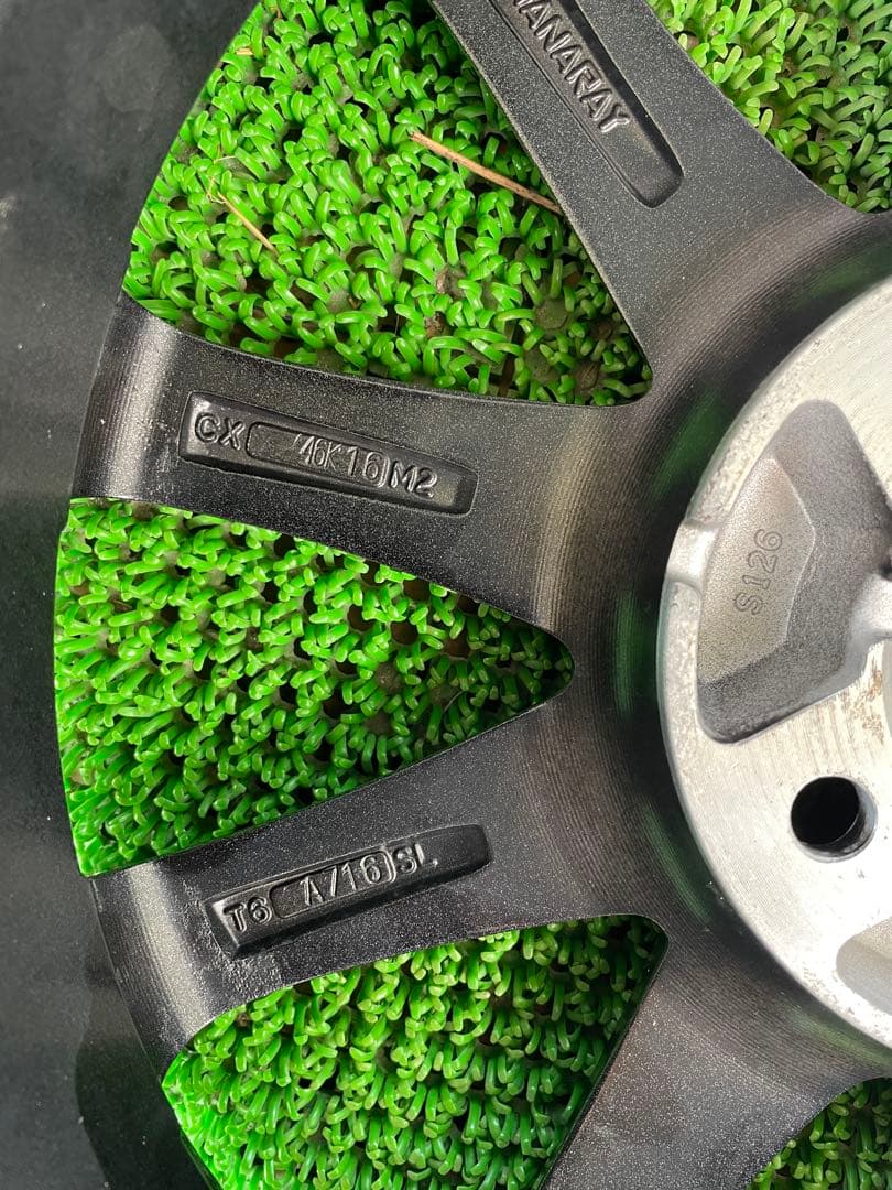 15インチ シルバー アルミホイール 4本セット　5.5J