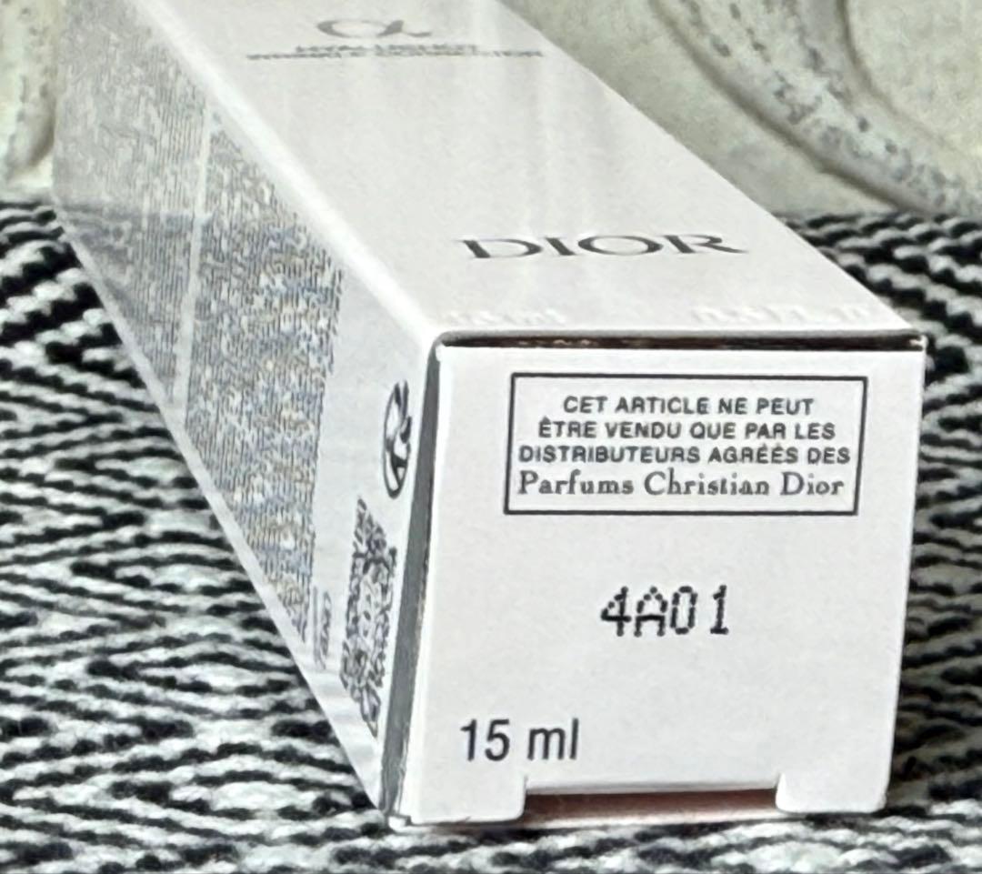 【新品・未使用】Dior カプチュール トータル ヒアルショット 15ml