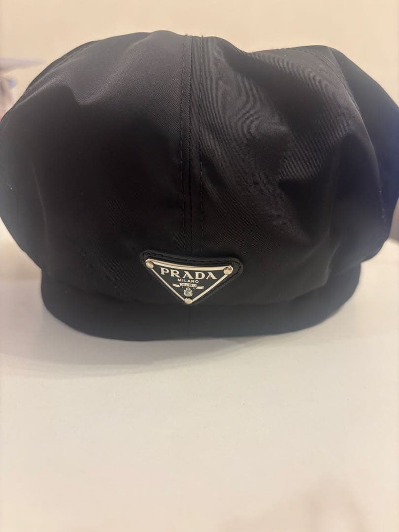 PRADA Re-Nylon ニュースボーイキャップ　Mサイズ