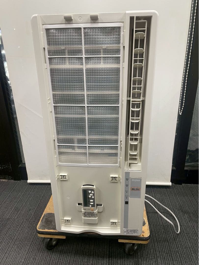 ★格安Haier ウィンドエアコン JA-16P 16年製 枠なし窓用エアコン