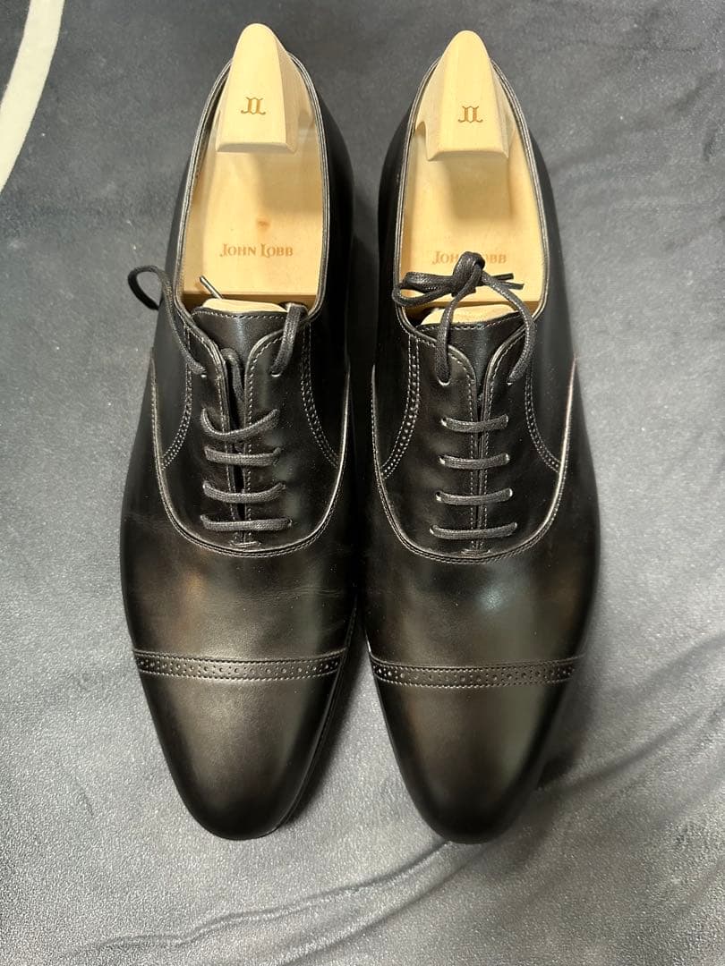 JOHN LOBB ブラック ドレスシューズ