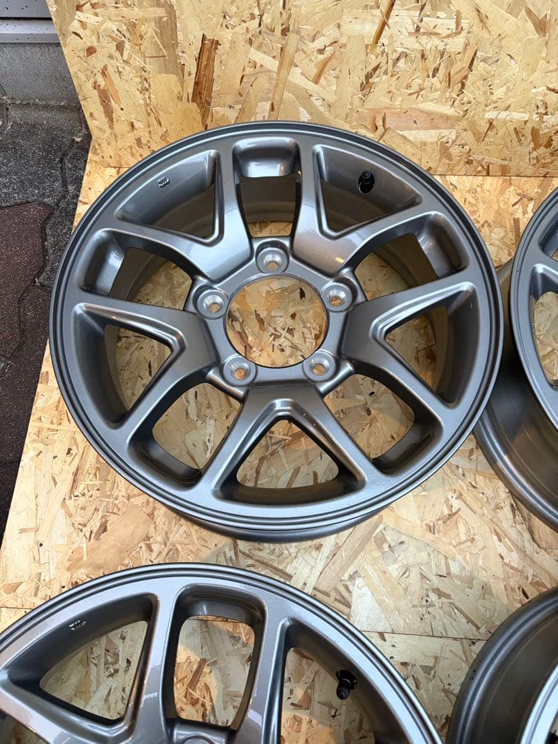 【新品】ジムニー JB64 新車外し 純正タイヤホイール 16インチ