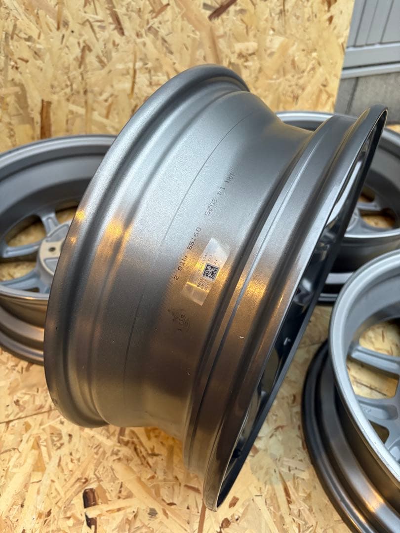 【新品】ジムニー JB64 新車外し 純正タイヤホイール 16インチ