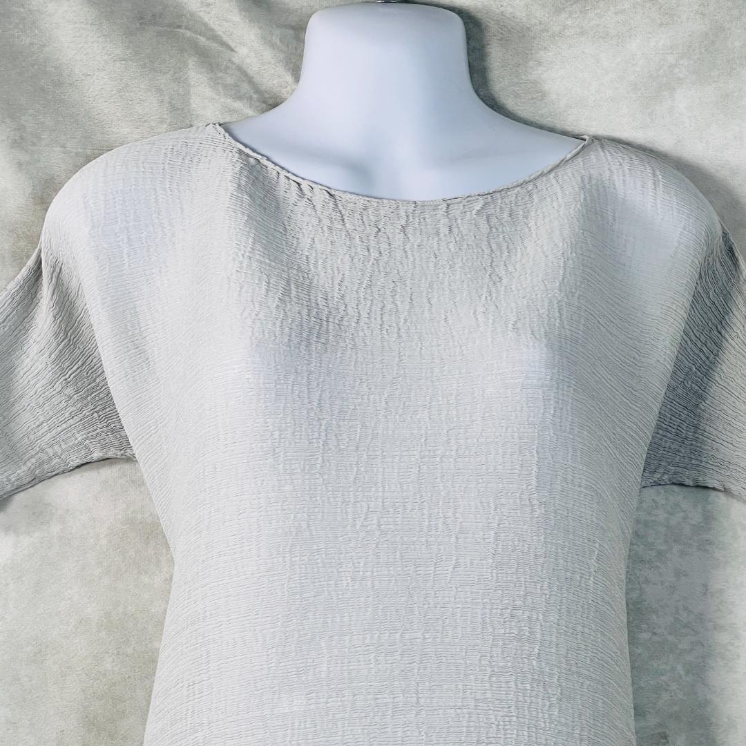 【美品★イッセイミヤケ】 変形プリーツチュニック グレー系 フリーサイズ me