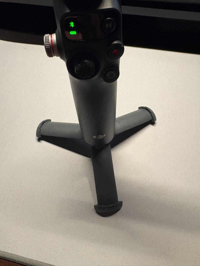 DJI Osmo Mobile 7P（MagSafeマウント付き）