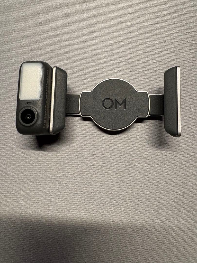 DJI Osmo Mobile 7P（MagSafeマウント付き）