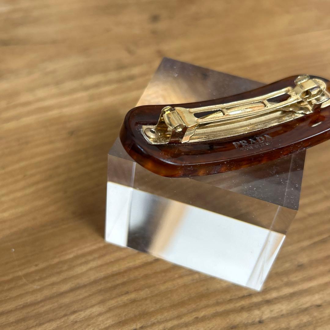 PRADA バレッタ ロゴ ヘアピン ヘアアクセサリー 石欠けあり