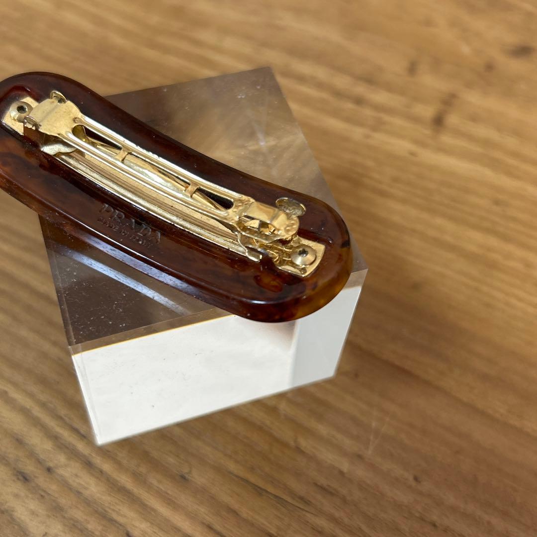 PRADA バレッタ ロゴ ヘアピン ヘアアクセサリー 石欠けあり