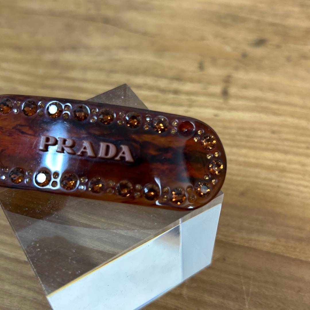 PRADA バレッタ ロゴ ヘアピン ヘアアクセサリー 石欠けあり